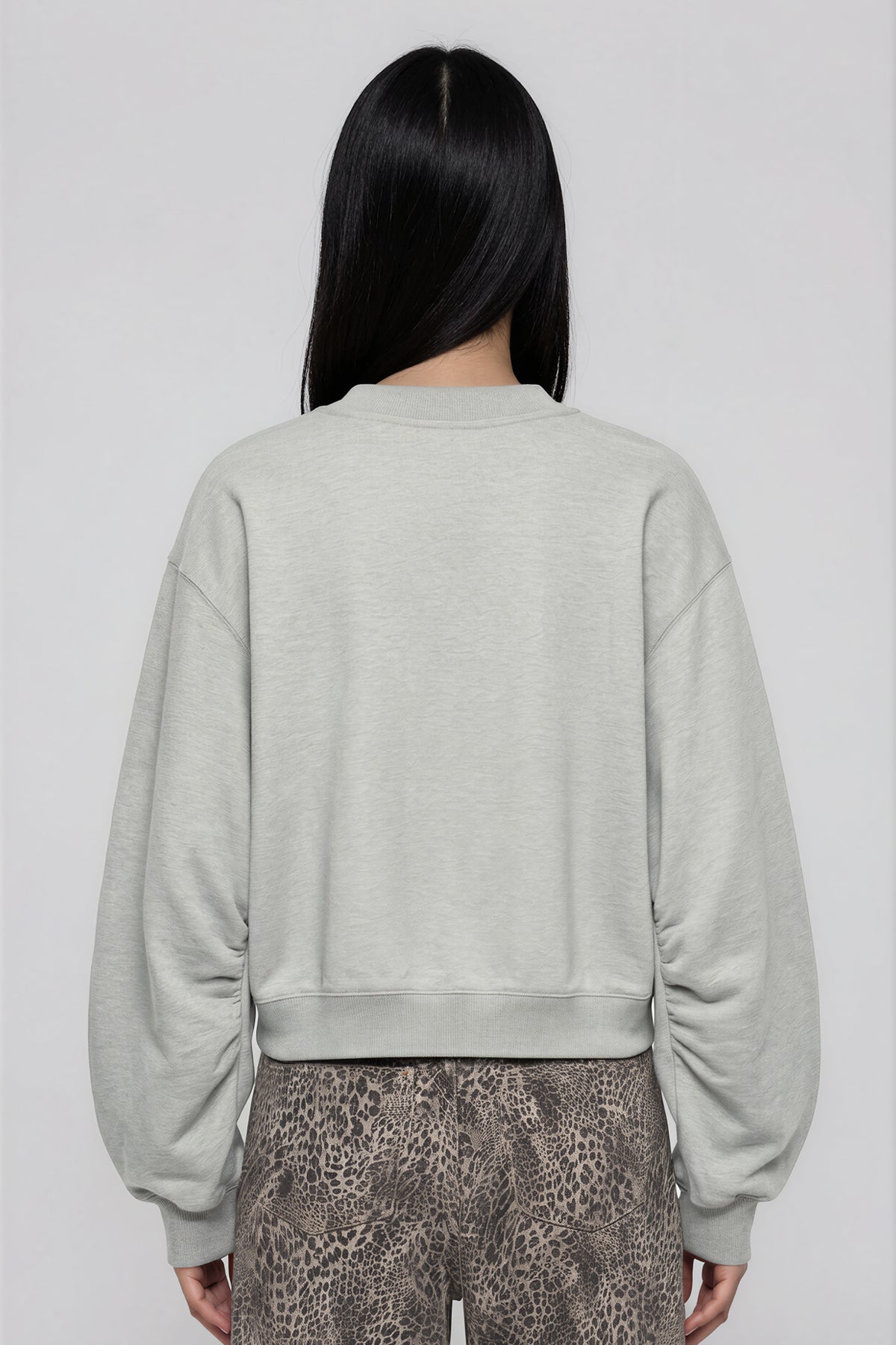Crop V-Neck Sweatshirt - Gray