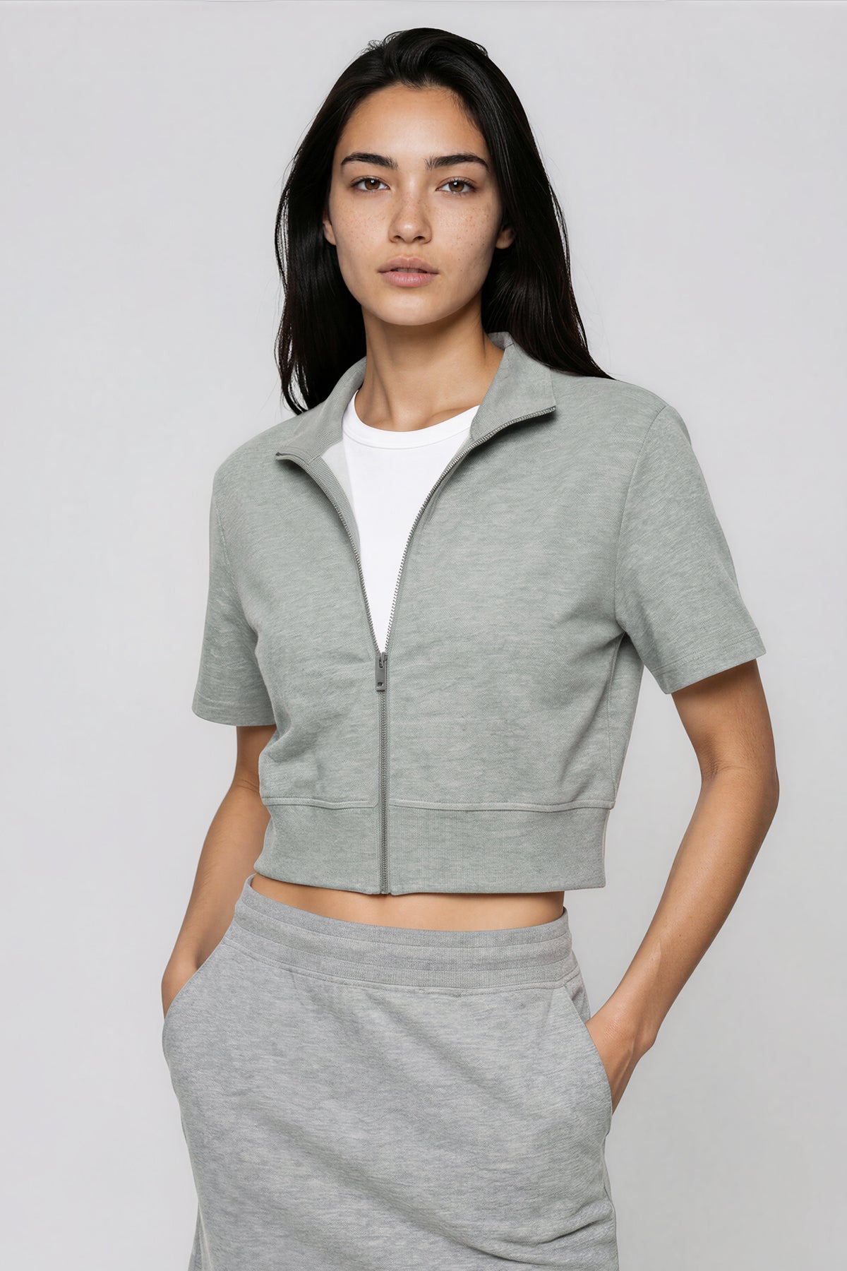 Full-Zip Cropped T-Shirt - Gray